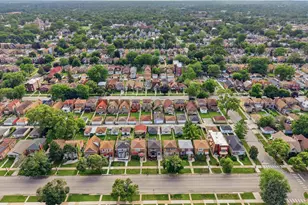 10516 S King Dr, Chicago, IL 60628 - Photo 46