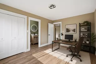 10516 S King Dr, Chicago, IL 60628 - Photo 14