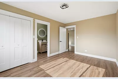 10516 S King Drive, Chicago, IL 60628 - Photo 12