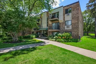 1475 N Winslowe Dr, Palatine, IL 60074 - Photo 20