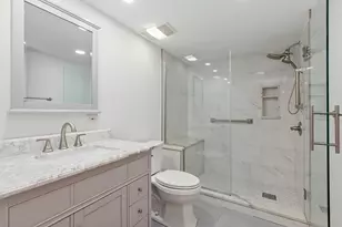 160 Aster Ln, Hoffman Estates, IL 60169 - Photo 26