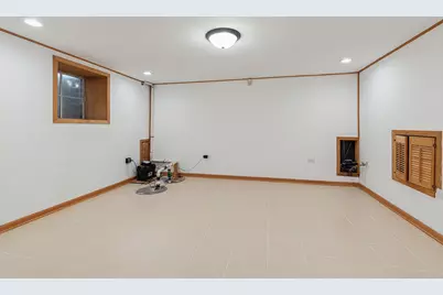 160 Aster Lane, Hoffman Estates, IL 60169 - Photo 46