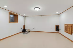 160 Aster Ln, Hoffman Estates, IL 60169 - Photo 46