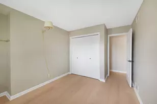 11110 Highland Dr, Naperville, IL 60564 - Photo 22