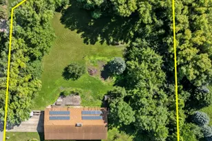 11110 Highland Dr, Naperville, IL 60564 - Photo 2