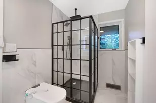 11110 Highland Dr, Naperville, IL 60564 - Photo 14