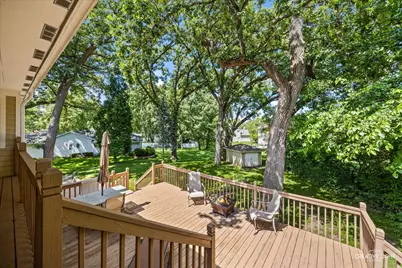 2202 Country Knoll Lane, Elgin, IL 60123 - Photo 30