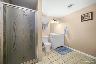 2202 Country Knoll Ln, Elgin, IL 60123 - Photo 26