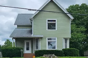 420 College Ave, Dixon, IL 61021 - Photo 2
