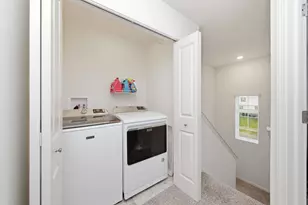 3739 Bissel Dr, Yorkville, IL 60560 - Photo 14