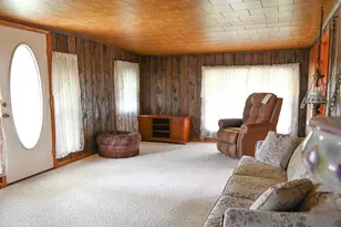 11 E Woodlawn St, Danville, IL 61832 - Photo 26