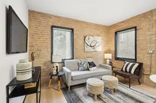 2111 W Augusta Blvd, Chicago, IL 60622 - Photo 2