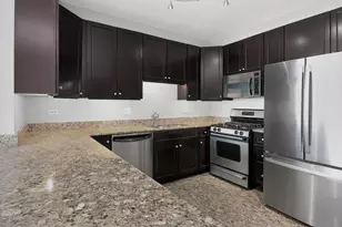 33 W Ontario St, Chicago, IL 60654 - Photo 6