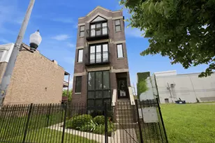2539 W Warren Blvd, Chicago, IL 60612 - Photo 1