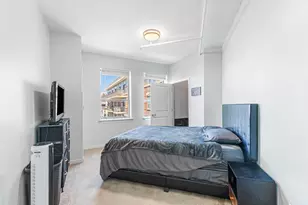 437 W Division St, Chicago, IL 60610 - Photo 10