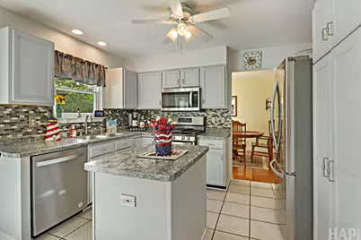 303 Galvin Parkway, Harvard, IL 60033 - Photo 12