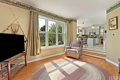 303 Galvin Parkway, Harvard, IL 60033 - Photo 16