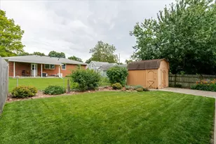 1222 S Mason St, Bloomington, IL 61701 - Photo 38