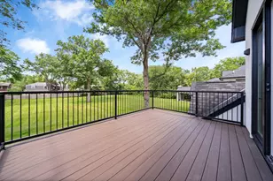 3890 Greenacre Dr, Northbrook, IL 60062 - Photo 32
