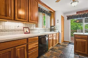 239 Rochester Rd, Poplar Grove, IL 61065 - Photo 8