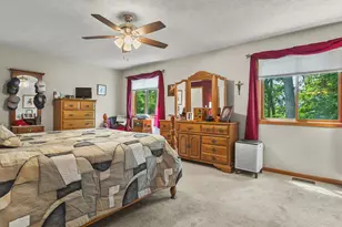 239 Rochester Rd, Poplar Grove, IL 61065 - Photo 18