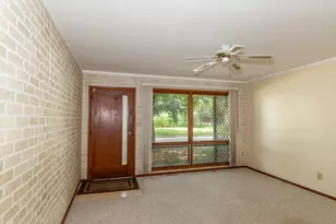 504 Judd St, Dwight, IL 60420 - Photo 2