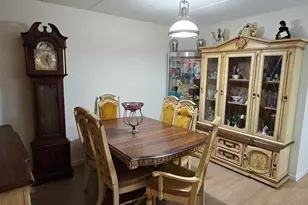 9637 S Keeler Ave, Oak Lawn, IL 60453 - Photo 8