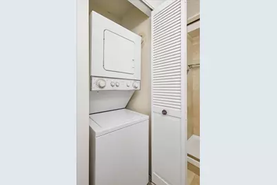 7707 W Irving Park Road #308, Chicago, IL 60634 - Photo 18