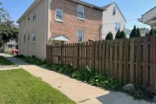 6100 S Kenneth Ave, Chicago, IL 60629 - Photo 14