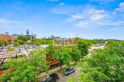 1500 W Monroe Street #422, Chicago, IL 60607 - Photo 6