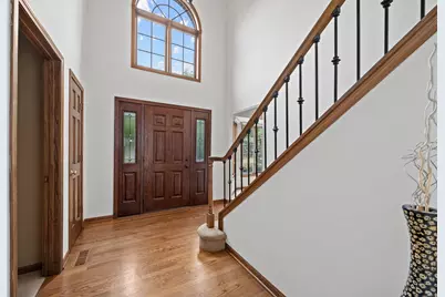 3925 Biltmore Road, Downers Grove, IL 60515 - Photo 2