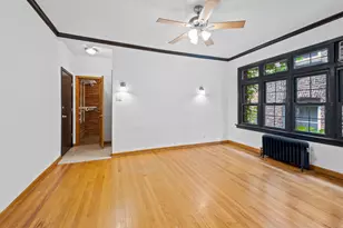 1127 W Farwell Ave, Chicago, IL 60626 - Photo 4