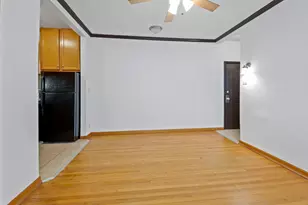 1127 W Farwell Ave, Chicago, IL 60626 - Photo 6