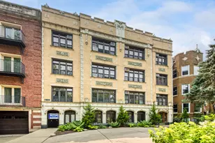 1127 W Farwell Ave, Chicago, IL 60626 - Photo 1