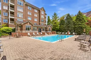 445 Village Green Pkwy, Lincolnshire, IL 60069 - Photo 24