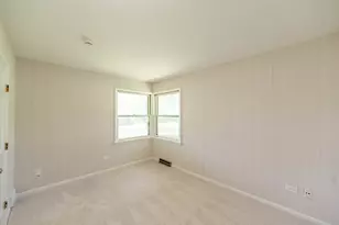 14950 W Yorkhouse Rd, Wadsworth, IL 60083 - Photo 12