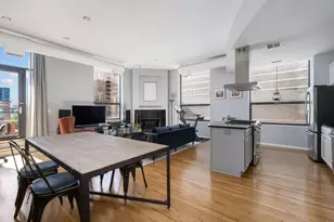 910 S Michigan Ave, Chicago, IL 60605 - Photo 6