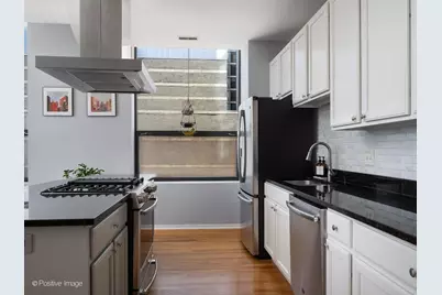910 S Michigan Avenue #611, Chicago, IL 60605 - Photo 14
