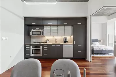 550 N St Clair Street #2002, Chicago, IL 60611 - Photo 6