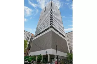 550 N St Clair St, Chicago, IL 60611 - Photo 1