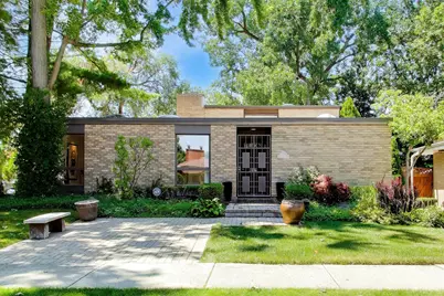 9000 Tripp Avenue, Skokie, IL 60076 - Photo 2