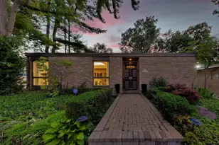 9000 Tripp Ave, Skokie, IL 60076 - Photo 1