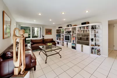 9000 Tripp Avenue, Skokie, IL 60076 - Photo 20