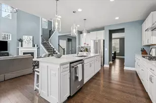 548 Council Cir, Vernon Hills, IL 60061 - Photo 6