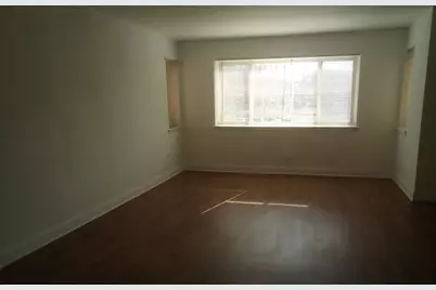 835 Ridge Avenue #206, Evanston, IL 60202 - Photo 2