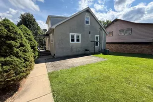 304 E Minnesota St, Spring Valley, IL 61362 - Photo 6