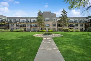 5200 Carriageway Dr, Rolling Meadows, IL 60008 - Photo 1