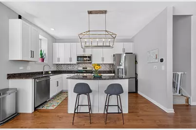3250 N Washtenaw Avenue, Chicago, IL 60618 - Photo 12