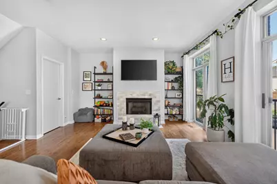 3250 N Washtenaw Avenue, Chicago, IL 60618 - Photo 10