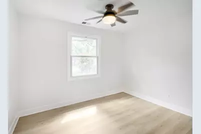 132 Mohawk Drive, Clarendon Hills, IL 60514 - Photo 16